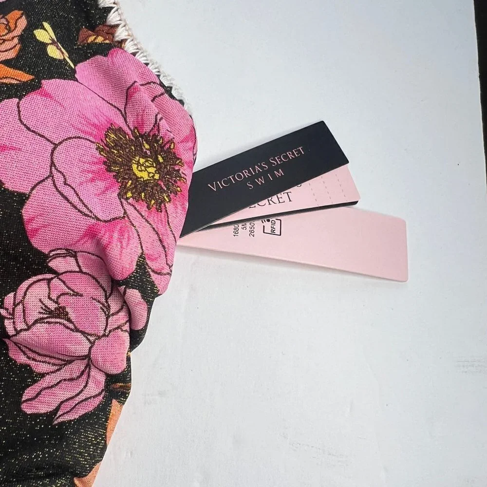 VICTORIA'S SECRET SWIM Ruffle One-Piece cheeky Swimsuit w/ Crochet cut out S - Picture 11 of 13